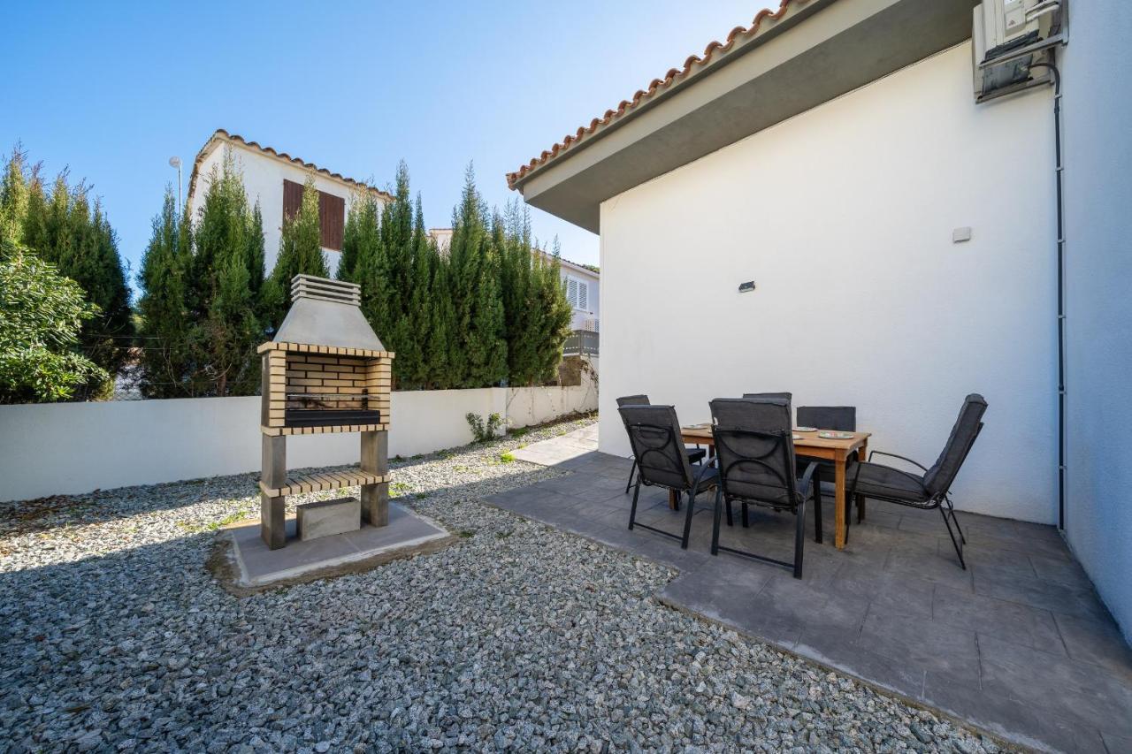 Villa Deborah L' Escala Exteriör bild